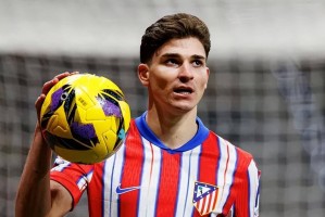 阿尔瓦雷斯将留队，冲击更强的9号位成马竞夏窗目标